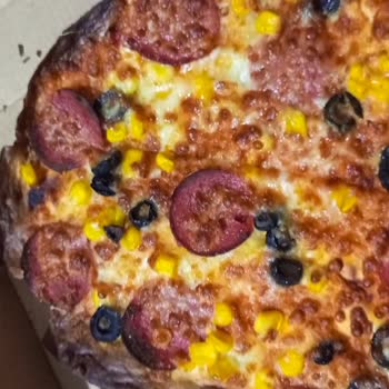 Domino's Pizza İlgisiz Ve Özensiz