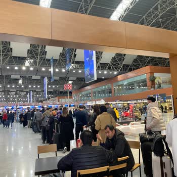 Anadolu Jet'in Bekleme Alanı Yönetimi Eleştirisi