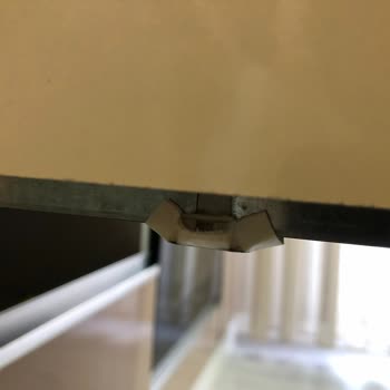 Samet A.Ş Kayar Kızak Ve Pistonlu Menteşe Arızası