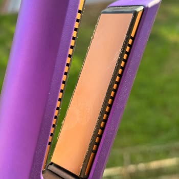 Dyson Corrale Plastiği Eriyor!