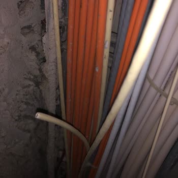 Superonline Ev İnterneti Kurulumda Hazır Olan Kabloyu Kesmesi