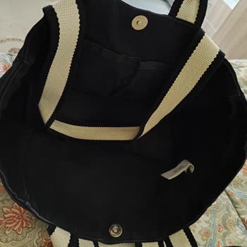 Mavi Markalı Çantada Renk Değişimi