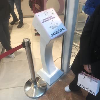 Pandora Mücevher Marmara Forum Pandora Sıra Numarası Ve Çalışanlar