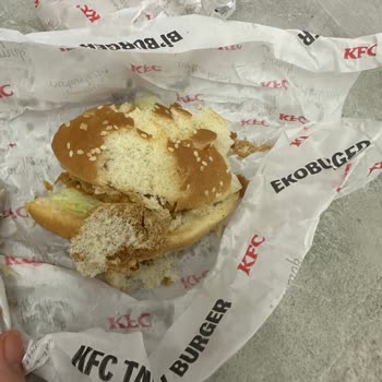 KFC Bulgurlu Bayat Hamburger Gönderiyor