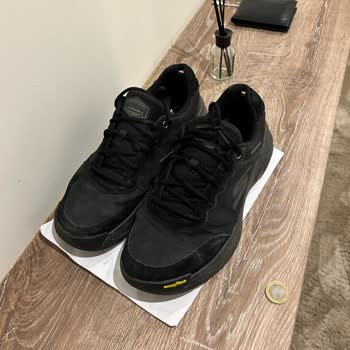 Skechers 4 Mevsim Su Geçirmez Spor Ayakkabı