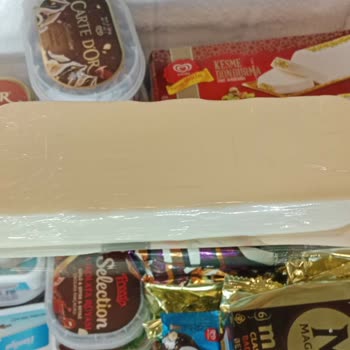 A101 Saç Kıllı Kaşar Şoku!