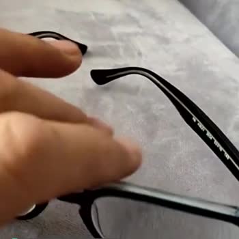 Atasun Optik İkisi Bir Arada Gözlükte Uzakta Sorun Var!