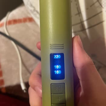 Grundig Düzleştiricimin Işıkları Yanıyor Ama Isınmıyor