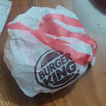 Burger King Beklenen Büyük Burger Hayal Kırıklığı!