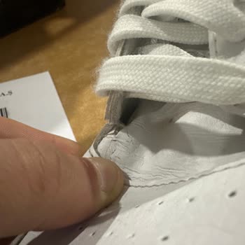 FLO Ayakkabı Puma Ayakkabı Dikiş Yırtılması