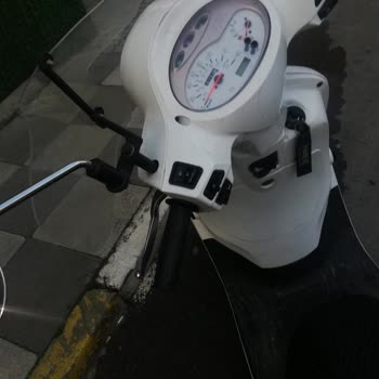 Sym Fiddle 3 Gp Kompozit Ön Cam