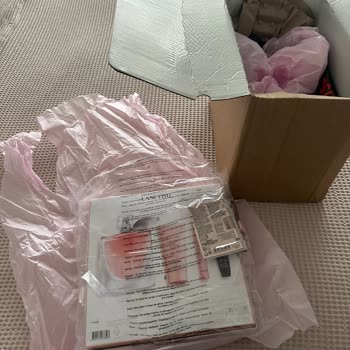 Lancome Yanlış Ürün Gönderip Oralı Bile Olmuyor
