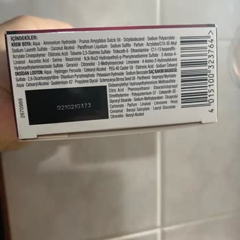 Palette Boya Renk Ve Kıvam Farkı