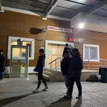 Dokuz Eylül Üniversitesi Tıp Fakültesi Uzun Bekleyiş Sonucu Hizmet Alamadık