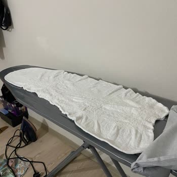 A101 Marketinden Aldığım Ütü Masası