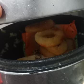 Tarihi Geçmiş BİM Ürün Satıyor