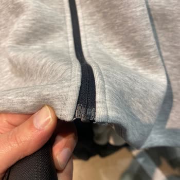 Elizinn Nike Firması Hatalı Ürününü Kabul Etmiyor.