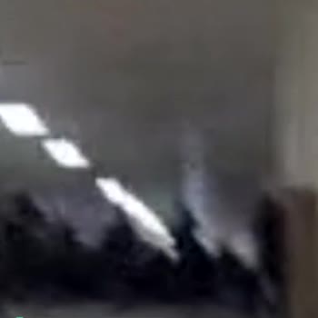 Kayseri Şehir Hastanesi Koridorlarda Kesinlikle Sandalye Yok!