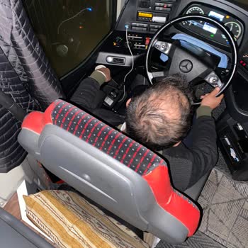 Kamil Koç Sigara İçen Şoför Ve Rahatsız Yolculuk