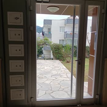 Ay Cephe Yaptığı İşin Arkasında Durmadı