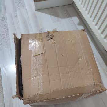 MNG Kargo Kargom Ve Kargo Kutum Hasarlı Geldi.