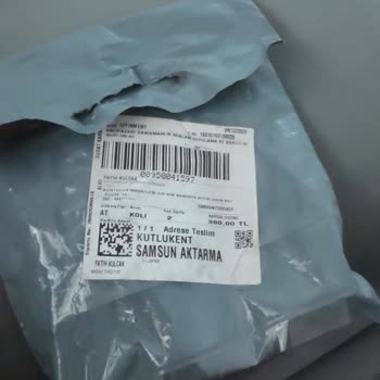 Salıpazarı Danışmanlık Reklam Gelen Ürünler Kutular Boş