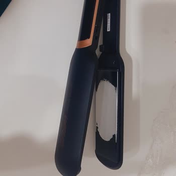 Arzum Marka Düzleştiricinin İlk Kullanımda Plakasının Soyulması!