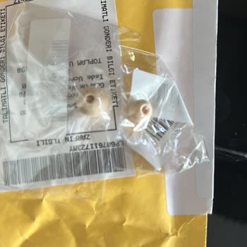 Tr-pococo.com Dan Verilen Siparişin Yerine 2 Adet Boncuk Gelmesi