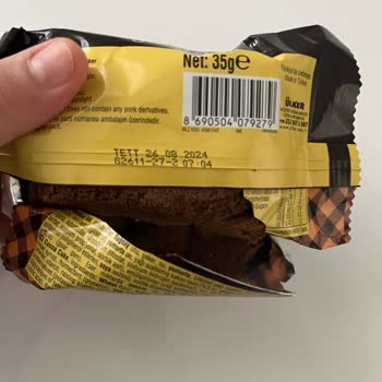 Ülker Markalı Kekten Çıkan Yabancı Madde Hakkında Şikayet