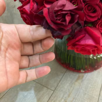 ViaBonte Çiçek Sepeti Solmuş Güller