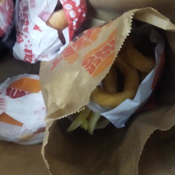 Yemeksepeti Online Sipariş Platformunda Yaşanan Sorunlar Ve Müşteri Memnuniyetsizliği