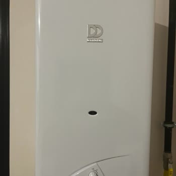 DemirDöküm Garantili Şofbenden Ücret Talep Ediyor.