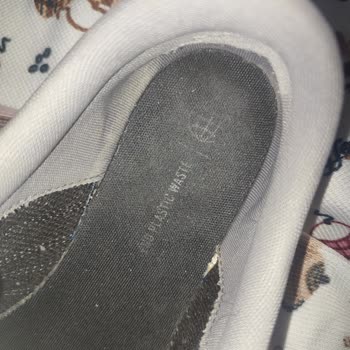 Adidas Ayakkabı Tabanı Rahatsızlığı