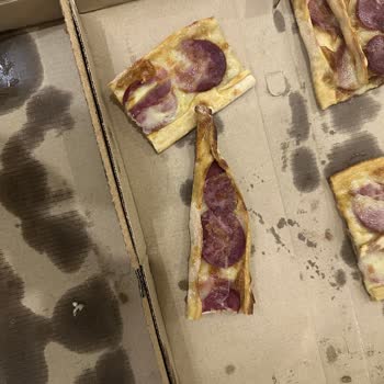 Mevlana Pide Beylikdüzü Soğuk Ve Kurumuş Pide