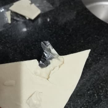 A101 Marketten Alınan Milföy Hamurunda Poşet Parçası Bulundu