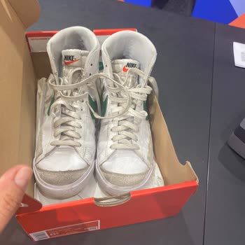 Nike Kalitesiz Ayakkabı Ve Mağduriyet