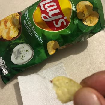 Lays Marka Paketten Yabancı Cisim