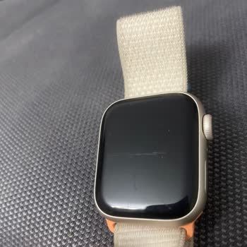 Apple Watch 9 Çizik Ekran