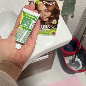 Garnier Markanın Saç Boyası Diye Sattığı Ama İçinde Boya Olmayanı.