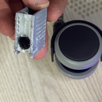 IKEA'dan Alınan Döner Ofis Sandalyesinin Garanti Süresi İçinde Deforme Olması