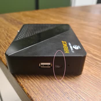 Hiremco Turbo V8D+ LİNUX-Çanaklı-Çanaksız İnternet Uydu Alıcısı