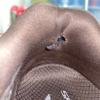 Skechers Kusurlu Ürüne Değişim Yapılmıyor