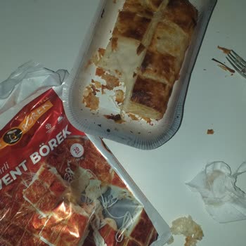 Levent Börek Kıl Çıktı