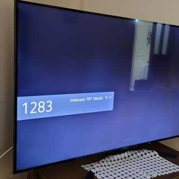 LG Işık Sızması Ve Görüntü Bozukluğu