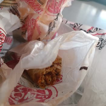 Öncü Döner Yemeğin İçinden Kıl Çıktı