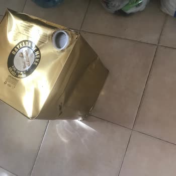 MNG Kargo Ürününüzü Yamultuyor Delerek Taşıyor.