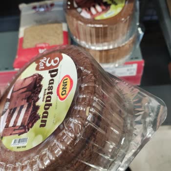 Uno Ekmek Marka Pasta Kekinin İçinden Kurt Çıktı