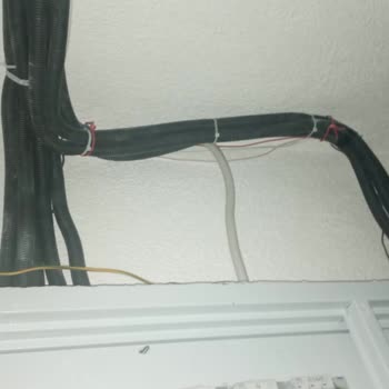 BTK (Bilgi Teknolojileri ve İletişim Kurumu) Elektrik Kablosu Tehlikesi!