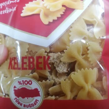 Filiz Makarna Paketinin İçerisinde Kalıplaşmış Kalıntılar