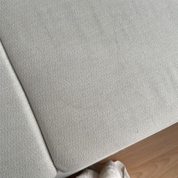 Vivense Koltuk Süngerinin Kusması